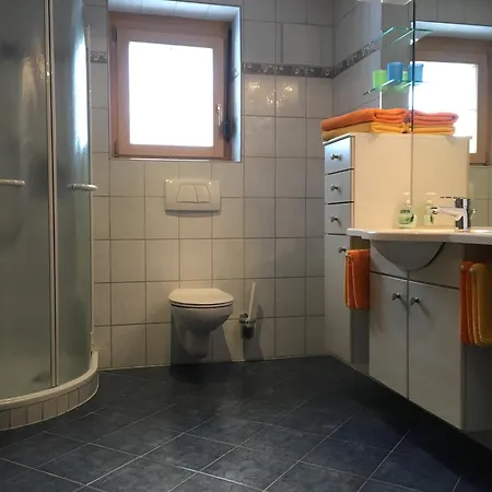 Haus Lorenz * Grän