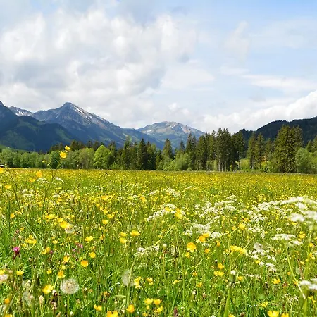 Δωμάτια σε οικογενειακή κατοικία Haus Lorenz